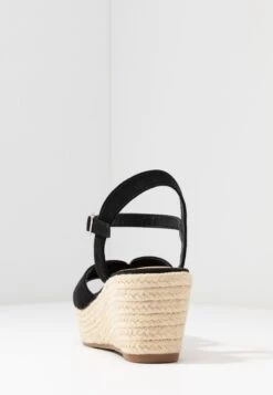 Anna Field Sandali Con PlateauBlack Donna Sandali AN611A0QP-Q11 -Anna Field 70e65e75acda4678aa345916eaca7cbd